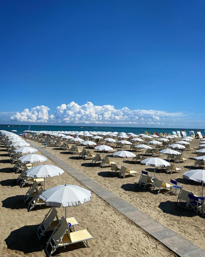 Grand Hotel Cesenatico Εξωτερικό φωτογραφία