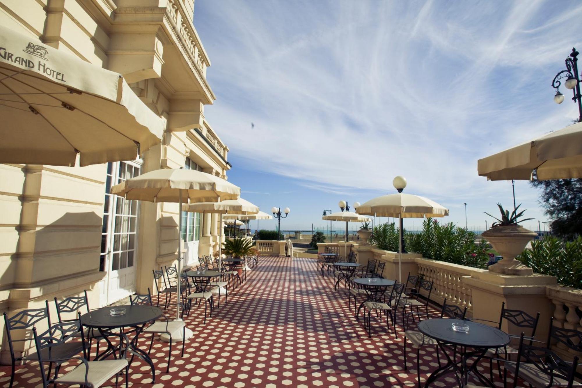 Grand Hotel Cesenatico Εξωτερικό φωτογραφία