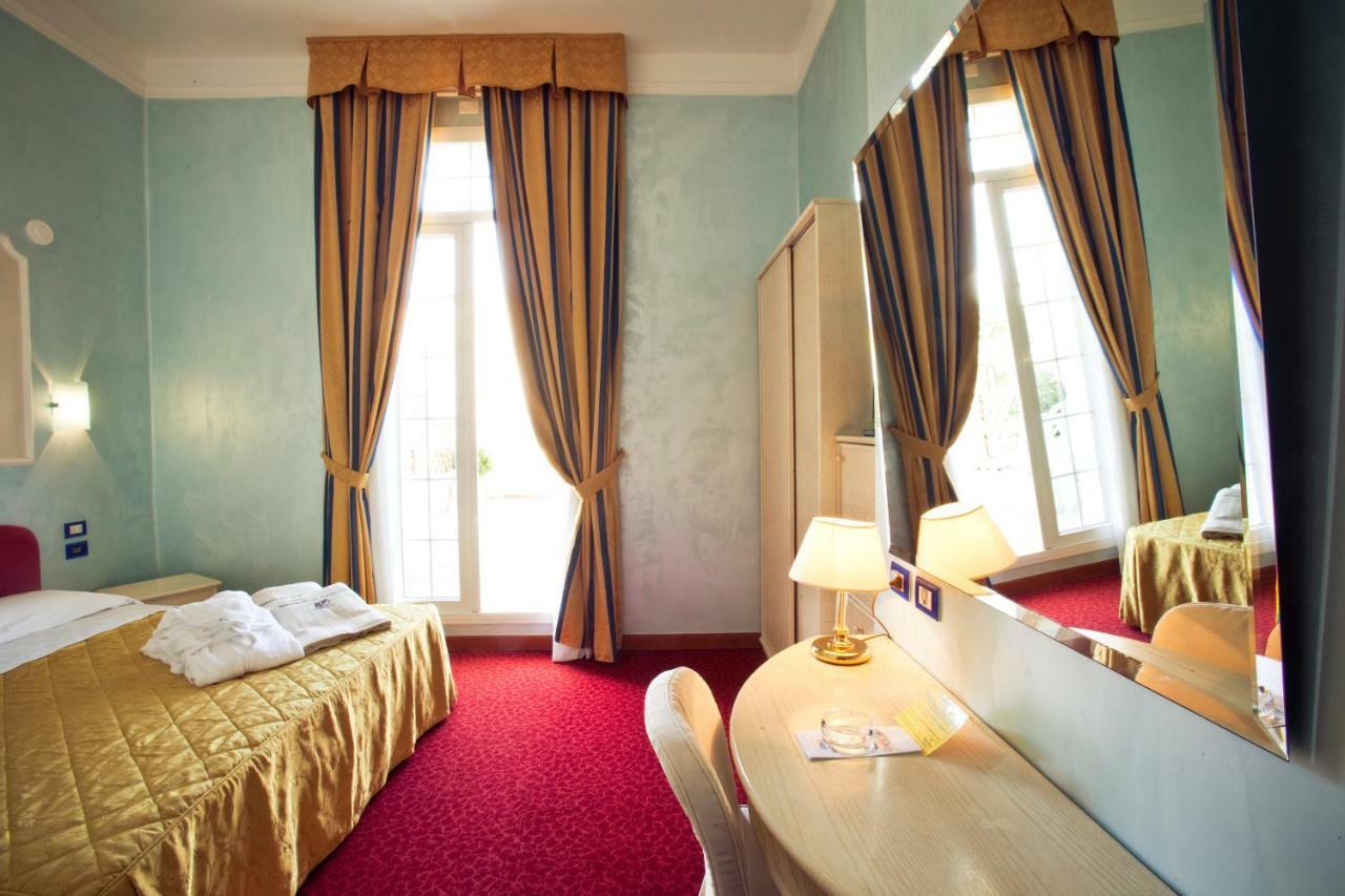 Grand Hotel Cesenatico Εξωτερικό φωτογραφία