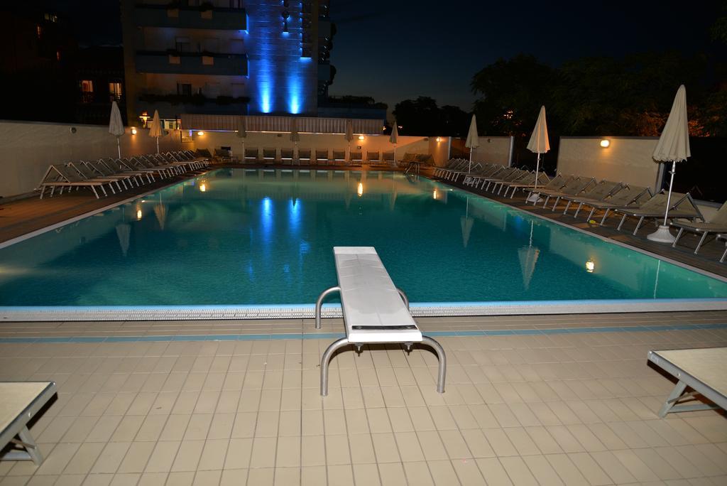 Grand Hotel Cesenatico Εξωτερικό φωτογραφία